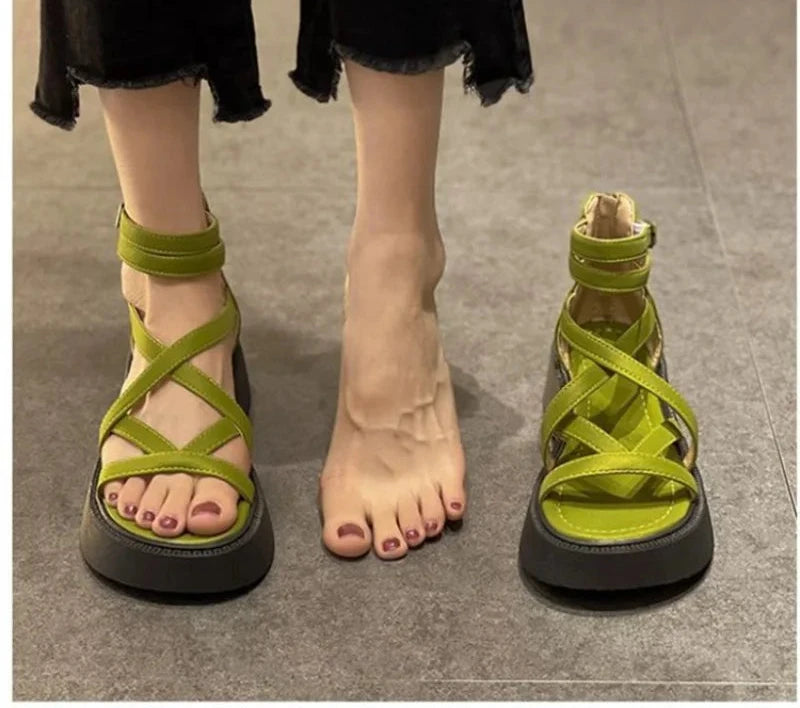 New Hollow Out Female Casual Comfortable Roman Sandals Woman Open Toe Buckle Strap Platform Sandals High Heels Wedge Shoes