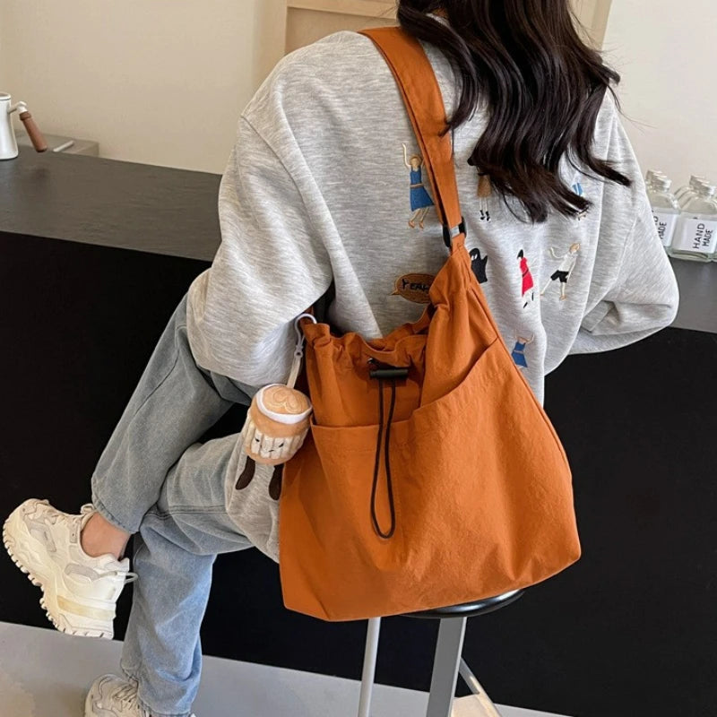 New Nylon Shoulder Bag Fashionable Shrinkage Anti Wrinkle Crossbody Bag Lightweight Large Capacity Commuter Women Tote Bag