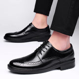 British Style New Men Oxford Genuine Leather Dress Shoes Brogue Lace Up Flats Male Casual Shoes Black Brown Size 38-48