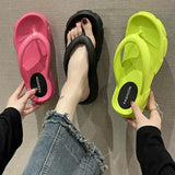 Women's Slippers and Ladies Sandals Shoes with Heel Summer Thick Flip Flops Slides Platform on Beach New Style 39 Wholesale