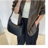 Black Simple Solid Color Women Shoulder Bags PU Leather High Fashion Underarm Bag Designer Luxury Handbags New Versatile