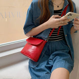 Fashion Design Women's Red Shoulder Crossbody Bag Retro Ladies Small Bucket Bag Handbags Solid Color Female Simple Underarm Bags