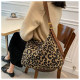 Casual Women Shoulder Bags Leopard Canvas Hobo Bag Female Large Capacity Messenger Bags Soft Crossbody Handbag for Women