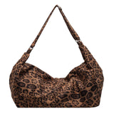 Large Capacity Leopard Nylon Hot Selling Crossbody Bag Zipper High Aesthetic Fashionable Shoulder Bag Soft Simple Handbag