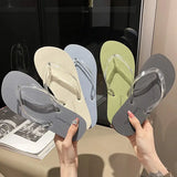 Summer Clear Flat Women's Slippers and Ladies Sandals Flip Flops Slides Shoes on Beach Transparent New Style Korea Offer W