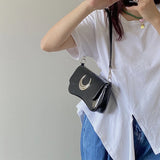 Elegant Women's Luxury Design Underarm Bag Fashion Chains Ladies Shoulder Crossbody Bags Moon Feamle Handbags Casual Purse