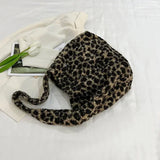 Autumn and Winter Plush Hasp Leopard Print Design Shoulder Bags New Trendy Commuting Large Capacity Crossbody Bags