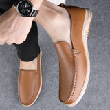 Men Genuine Leather Shoes New Casual Designer Shoes Slip On Fashion Summer Comfort Loafers Moccasins Men Driving Shoes