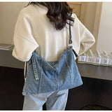 Denim Messenger Bag for Women Fashion Shoulder Bags Chic Hobo Bag Casual Crossbody Bag Outdoor Travel Tote Bag Women's Bag