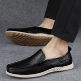 Men Genuine Leather Shoes New Casual Designer Shoes Slip On Fashion Summer Comfort Loafers Moccasins Men Driving Shoes